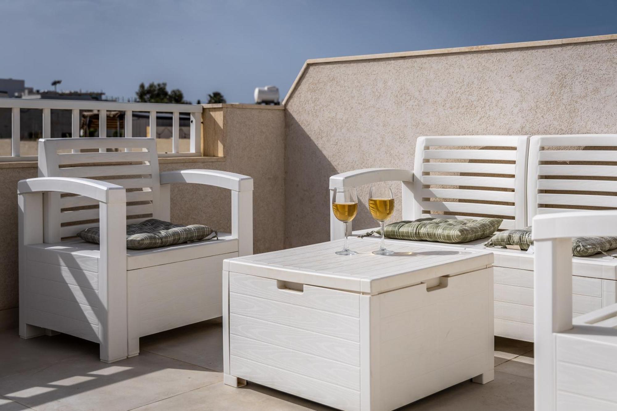 Xemx Sabiha Suite 5 Min Walk From St Julians San Gwann Bagian luar foto